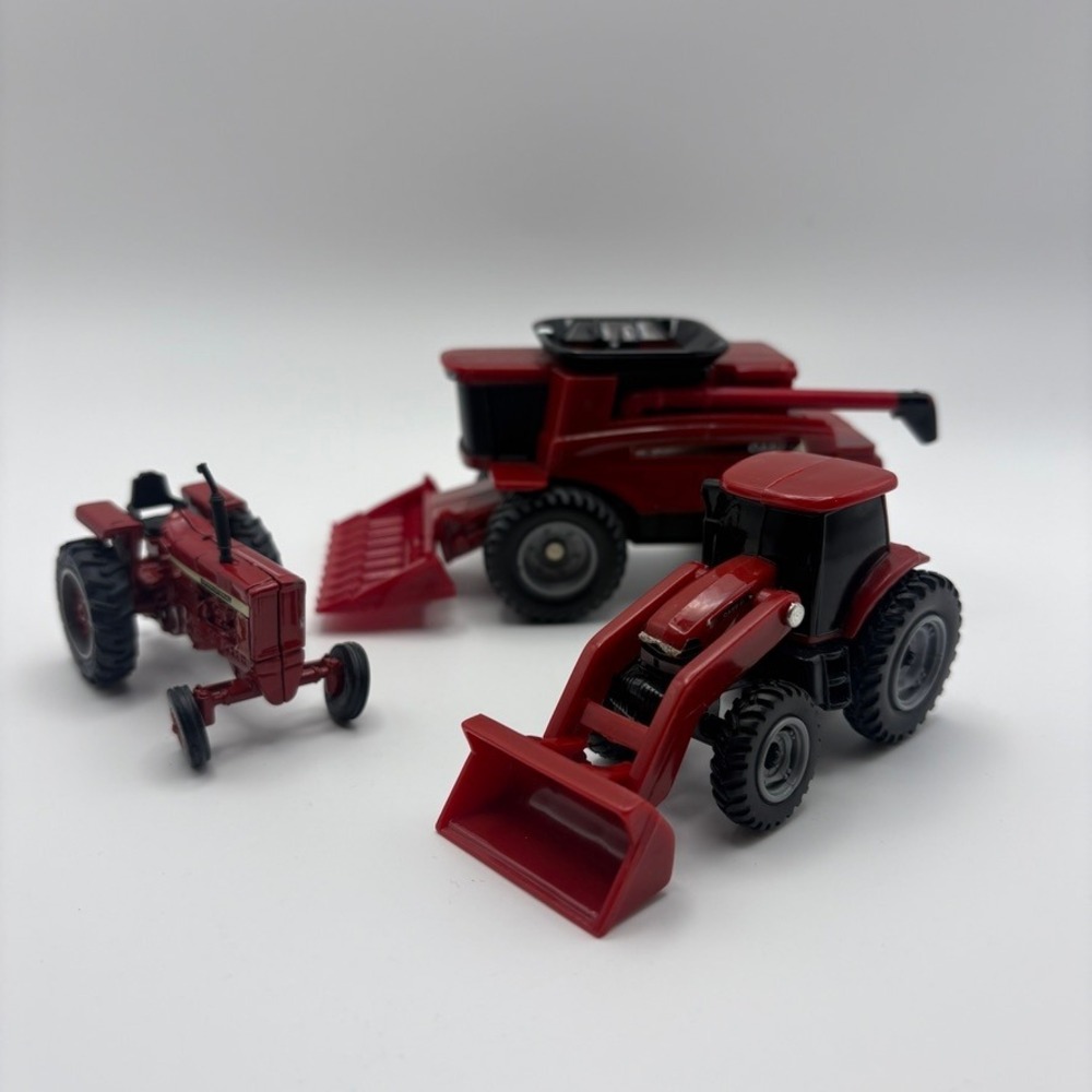 Ertl 1/64 Case International Harvester Farm Toy Set‎ Combine Tractor Loader Red